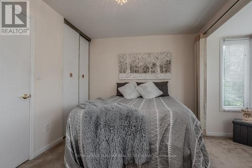 605 - 895 Maple Avenue, Burlington, ON - Indoor Photo Showing Bedroom