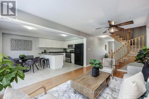 20 Milligan Street, Clarington (Newcastle), ON - Indoor Photo Showing Living Room