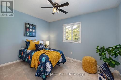 20 Milligan Street, Clarington (Newcastle), ON - Indoor Photo Showing Bedroom