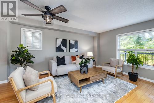 20 Milligan Street, Clarington (Newcastle), ON - Indoor Photo Showing Living Room