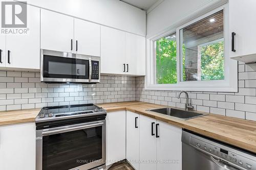 Upper - 286 Cumberland Avenue, Hamilton, ON - Indoor Photo Showing Kitchen