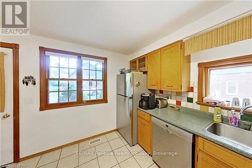 26 Main Street S, Bluewater (Bayfield), ON - Indoor Photo Showing Kitchen