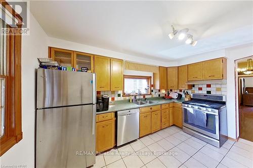 26 Main Street S, Bluewater (Bayfield), ON - Indoor Photo Showing Kitchen With Double Sink