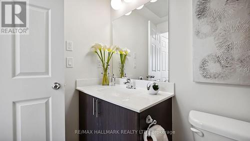 220 - 500 Kingbird Grove, Toronto, ON - Indoor Photo Showing Bathroom