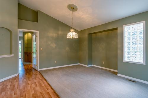 429-550 Yates Road, Kelowna, BC - Indoor Photo Showing Other Room