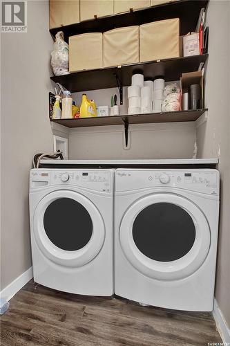 466 Kloppenburg Street, Saskatoon, SK - Indoor Photo Showing Laundry Room