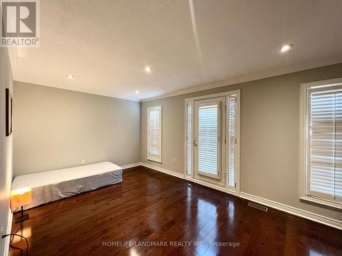 2466 Nichols Drive, Oakville, ON - Indoor Photo Showing Other Room