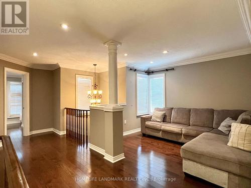 2466 Nichols Drive, Oakville, ON - Indoor Photo Showing Other Room