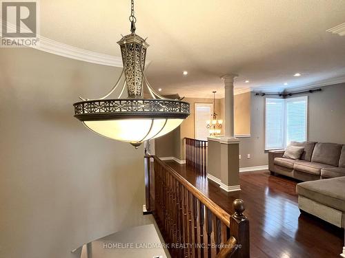 2466 Nichols Drive, Oakville, ON - Indoor