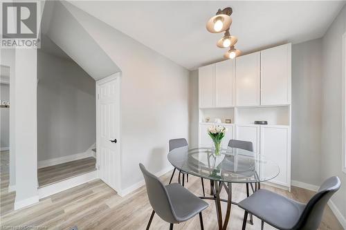 98 Cope Street, Hamilton, ON - Indoor Photo Showing Dining Room