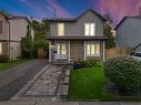 402 Dickens Dr, Oshawa, ON  - Outdoor 