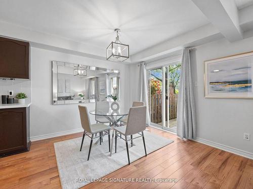 15-12 Whitedeer Rd, Hamilton, ON - Indoor Photo Showing Dining Room