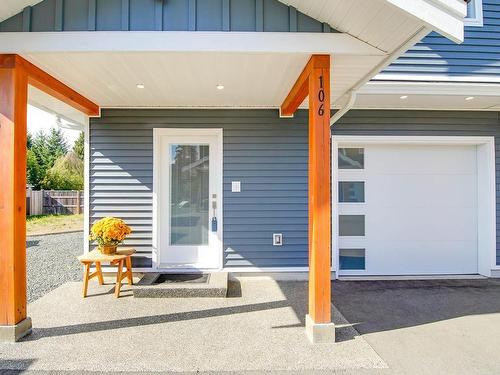 106-5546 Swallow Dr, Port Alberni, BC - Outdoor With Exterior