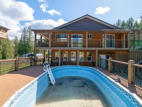 5720 Cowichan Lake Rd, Duncan, BC 