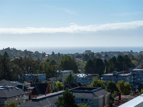 Ph2-1100 Yates St, Victoria, BC - Outdoor With View