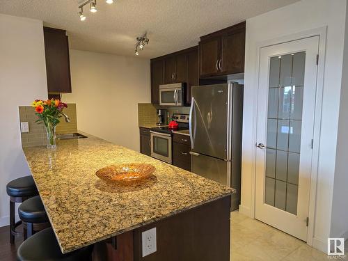 #308 7021 South Terwillegar Dr Nw, Edmonton, AB - Indoor Photo Showing Kitchen