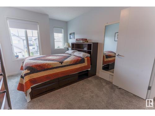 17115 46 St Nw, Edmonton, AB - Indoor Photo Showing Bedroom