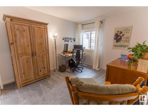 17115 46 St Nw, Edmonton, AB - Indoor Photo Showing Other Room