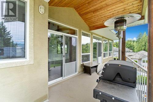 2592 Alpen Paradies Road Unit# 10, Blind Bay, BC - Outdoor With Deck Patio Veranda With Exterior