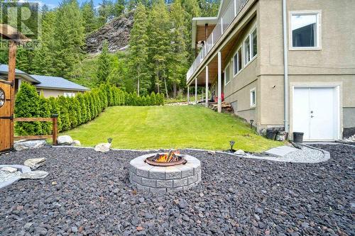 2592 Alpen Paradies Road Unit# 10, Blind Bay, BC - Outdoor