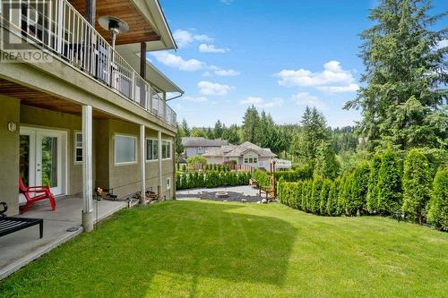 2592 Alpen Paradies Road Unit# 10, Blind Bay, BC - Outdoor With Deck Patio Veranda