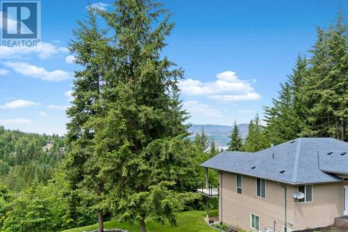 2592 Alpen Paradies Road Unit# 10, Blind Bay, BC - Outdoor With View