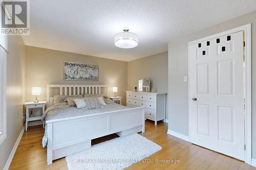 38 Rejane Crescent, Vaughan, ON - Indoor Photo Showing Bedroom