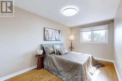 38 Rejane Crescent, Vaughan, ON - Indoor Photo Showing Bedroom