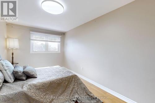 38 Rejane Crescent, Vaughan, ON - Indoor Photo Showing Bedroom