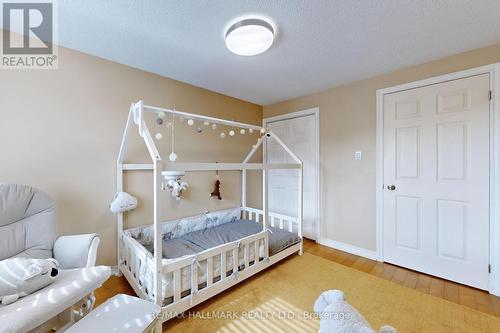 38 Rejane Crescent, Vaughan, ON - Indoor Photo Showing Bedroom