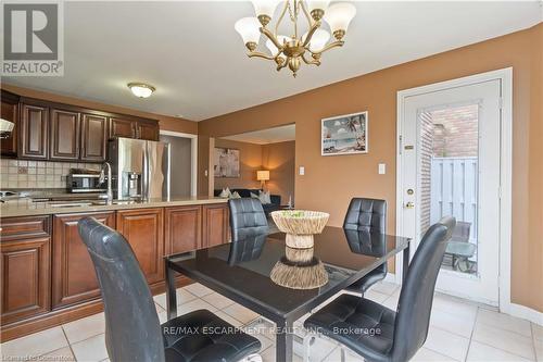 112 Stone Church Road W, Hamilton, ON - Indoor Photo Showing Dining Room