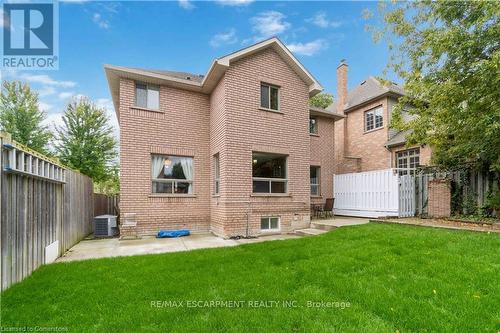 112 Stone Church Road W, Hamilton, ON - Outdoor With Exterior