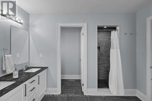 3032 Monarch Drive, Orillia, ON - Indoor Photo Showing Bathroom