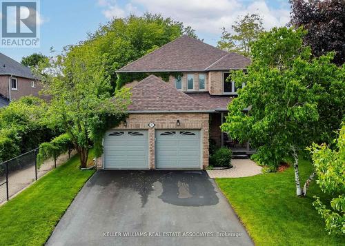 35 Treanor Crescent, Halton Hills, ON - Outdoor