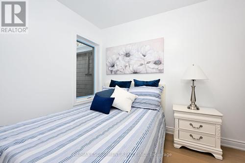 58 Gibson Avenue, Hamilton, ON - Indoor Photo Showing Bedroom