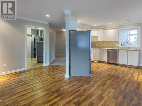 1840 Oliver Ranch Road Unit# 7, Okanagan Falls, BC - Indoor Photo Showing Kitchen