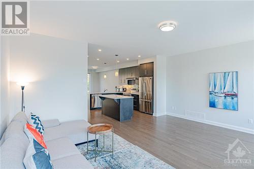 143 Boundstone Way, Kanata, ON - Indoor Photo Showing Living Room