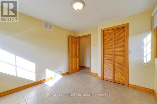 684284 Road 68 Road, Zorra, ON - Indoor Photo Showing Other Room