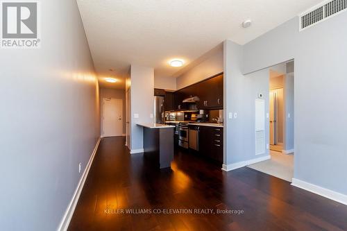 916 - 320 Richmond Street E, Toronto, ON - Indoor Photo Showing Kitchen