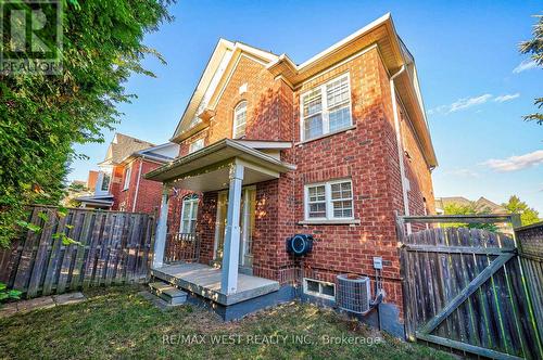 32 Pascoe Drive W, Markham, ON 