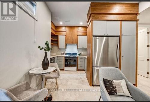 94 Marilake Drive, Toronto, ON - Indoor Photo Showing Kitchen With Stainless Steel Kitchen