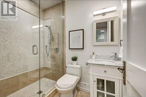 94 Marilake Drive, Toronto, ON - Indoor Photo Showing Bathroom