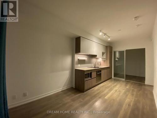 4108 - 950 Portage Parkway, Vaughan, ON - Indoor Photo Showing Other Room