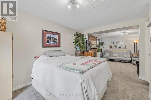 57 Holland River Boulevard, East Gwillimbury, ON - Indoor Photo Showing Bedroom