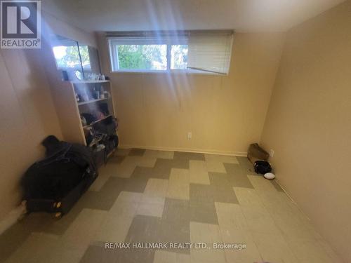 Lower - 342 Wenlock Street, Richmond Hill, ON - Indoor Photo Showing Other Room