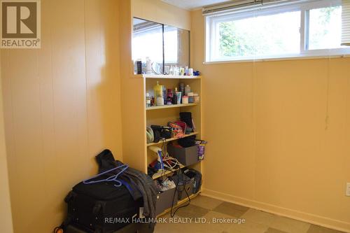 Lower - 342 Wenlock Street, Richmond Hill, ON - Indoor Photo Showing Other Room