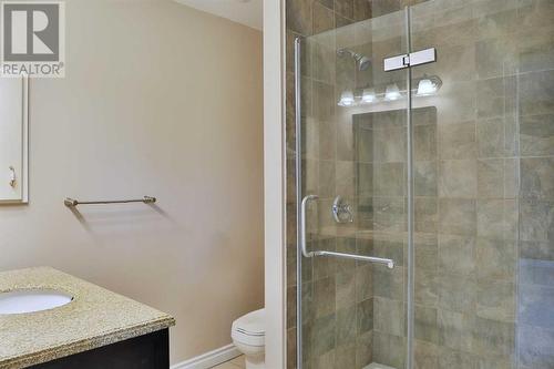 212 Scenic Acres Terrace Nw, Calgary, AB - Indoor Photo Showing Bathroom