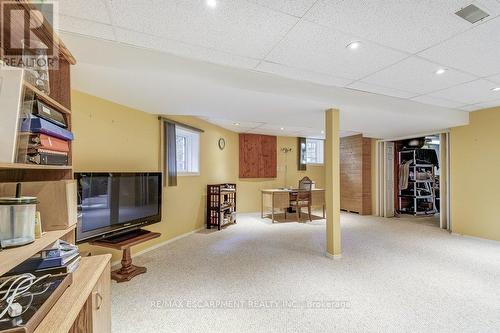 192 Silverbirch Boulevard, Hamilton, ON - Indoor