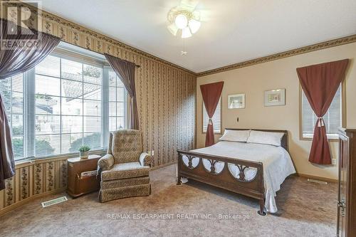 192 Silverbirch Boulevard, Hamilton, ON - Indoor Photo Showing Bedroom