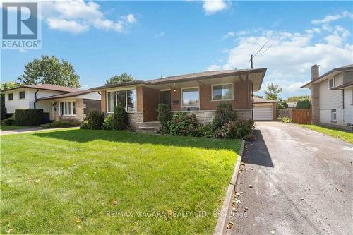 6702 Margaret Street, Niagara Falls, ON - Outdoor With Facade